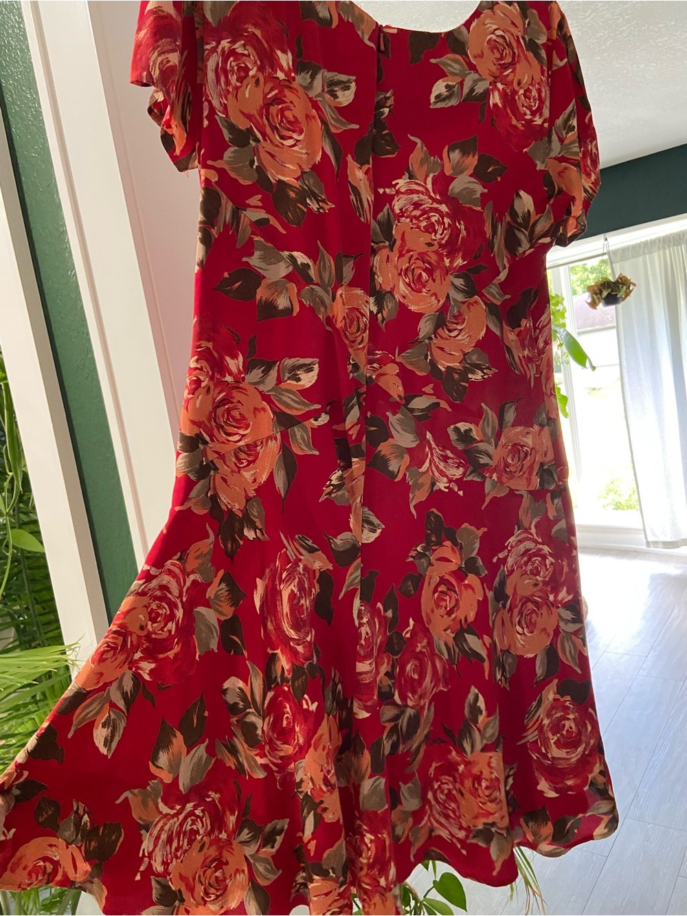 Red dress with lovely orange roses - Picture 2 of 4
